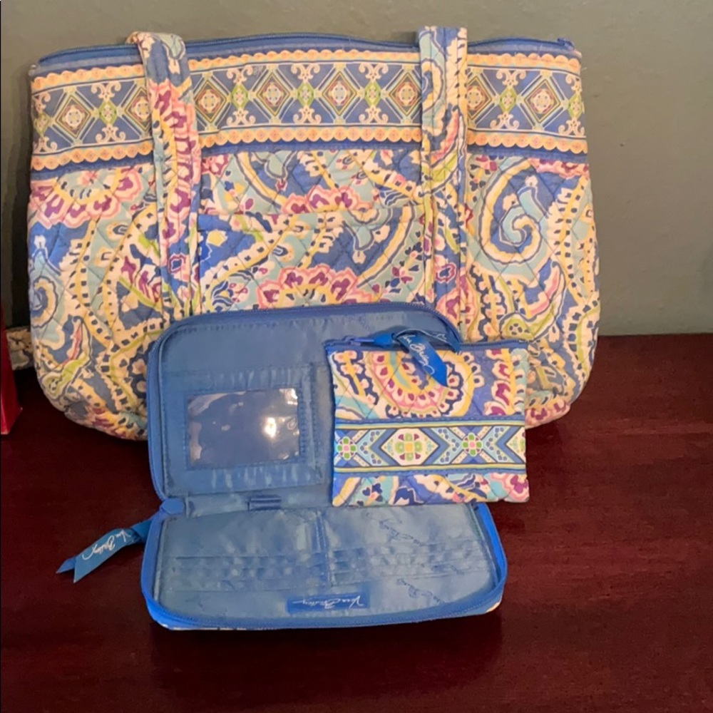 Vera Bradley 3 Piece Set